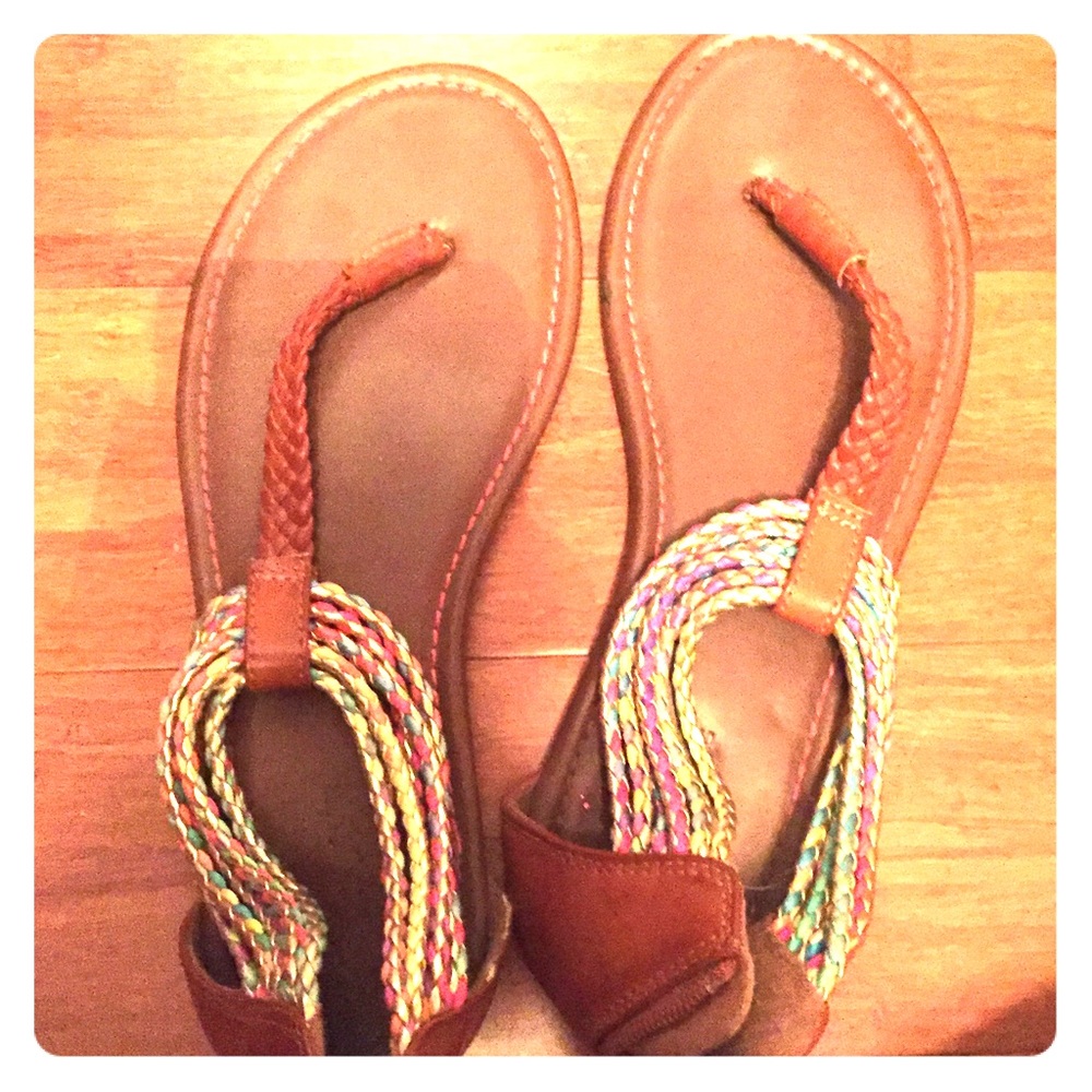 American Eagle Brown sandals
